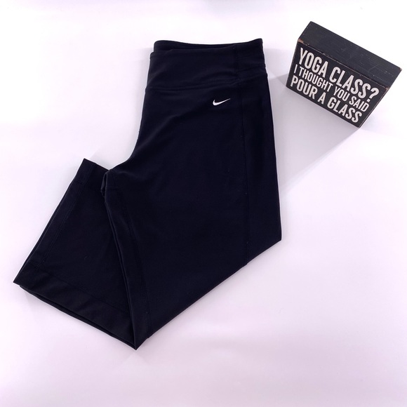 Nike Pants - Nike Black Capri Joggers/Work Out Wear Size Large